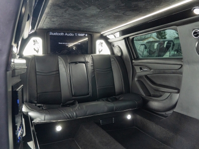 Prom limo