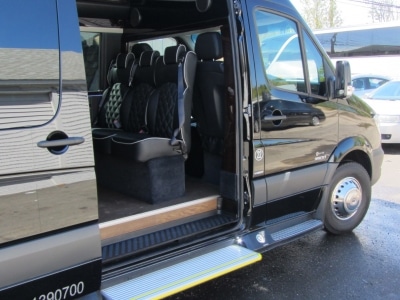 Prom limo