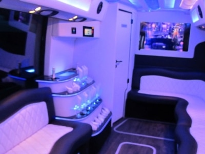 Prom limo
