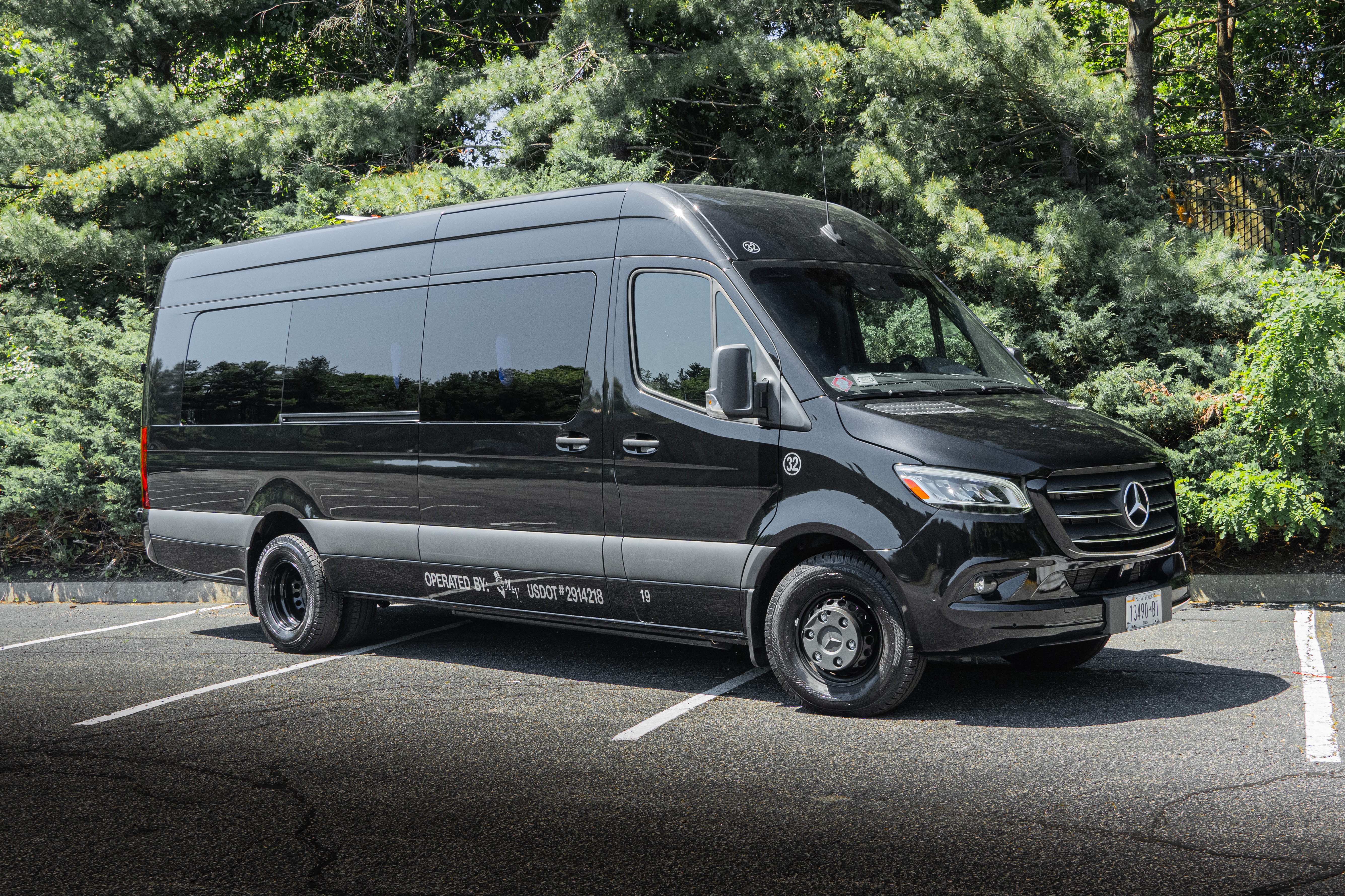 Mercedes Sprinter Limo 