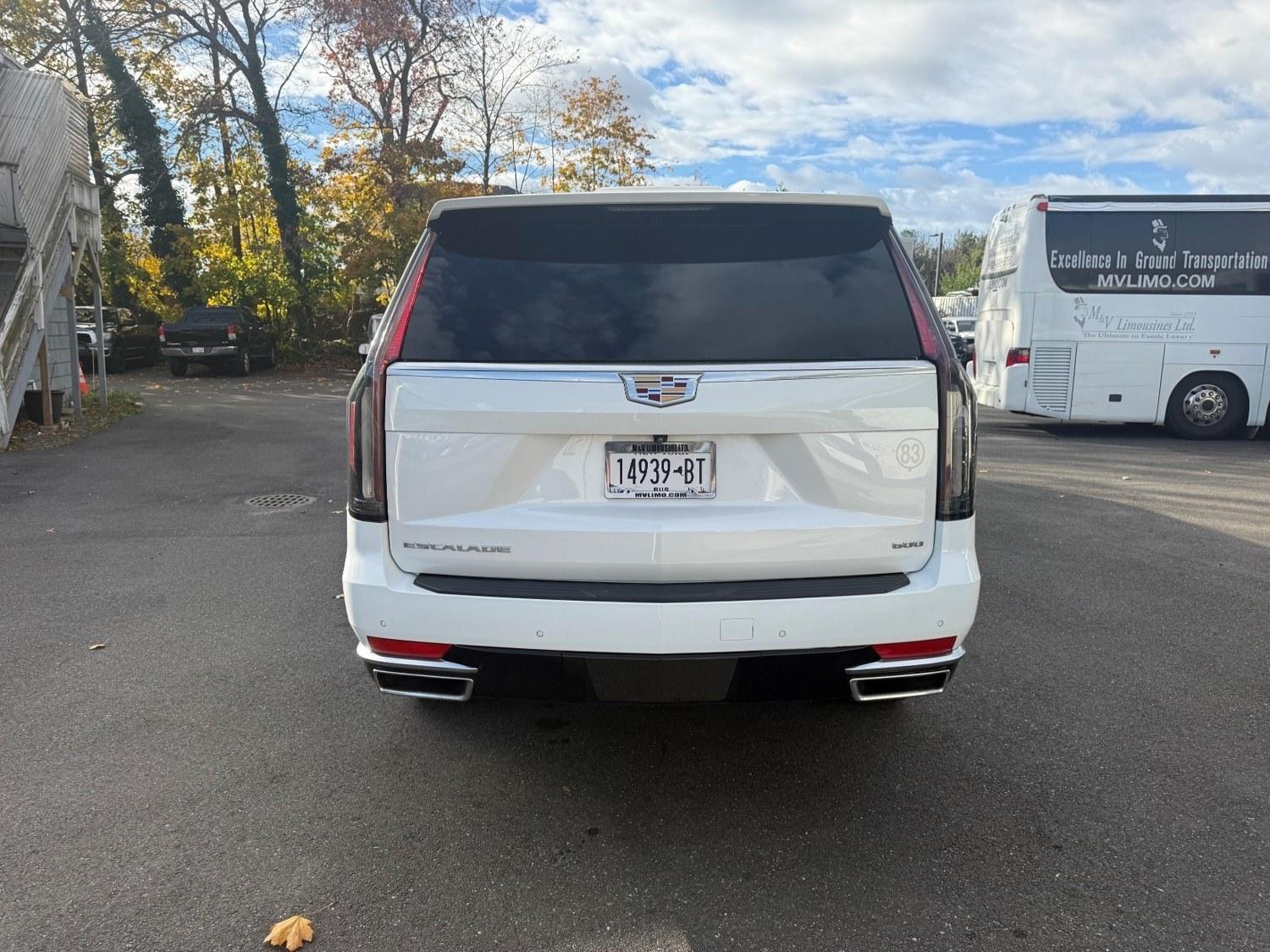 Cadillac Escalade Limousine